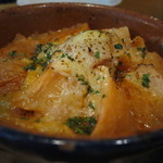 ニュー貝殻荘 - マンハッタン牡蠣チャウダーとバケットのココット