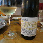 ニュー貝殻荘 - ヴァイングート・フォン・ウィニング リースリング トロッケン QbA