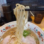 斗香庵 HIGASHI - このスープに合いすぎるメーーーーン