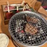 焼肉くにもと - 