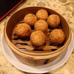 志峰飯店 - 「ゴマ団子」※サービスで出していただきました