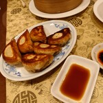 志峰飯店 - 「手作り 焼きギョウザ(6コ)」③