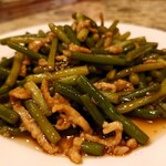 志峰飯店 - 「ニンニクの芽と豚肉炒め」①