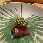 鮨 urag - ハガツオの玉ねぎのおろし醤油掛け！ネギの細さ凄！