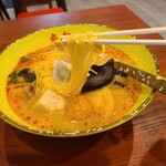 屯舎 麻辣湯 - Dセット麻辣湯