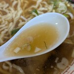 松食堂 - 豚骨ベースの絶品スープ