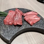 うし松 - 塩焼き肉（サガリ、ツラミ）