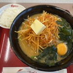 くるまやラーメン - 料理写真:ねぎスタミナラーメン