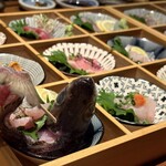 鶏と魚と炭火焼き 燈 - 