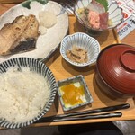 釣宿酒場マヅメ 丸の内センタービル店 - 