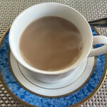 Thee Tiffin - セットメニューのミルクティ