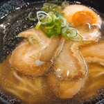 はま寿司 - 料理写真:魚介出汁の塩ラーメン　本当に出汁が美味しい。