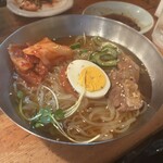 ホルモン屋 だん はなれ 新橋3号店 - 