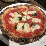 薪窯ピッツァとワイン酒場 NADESHICO - 