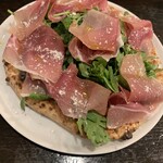 ラ・ピッコラ・ターヴォラ - 