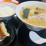 らあめん花月嵐Express - 料理写真: