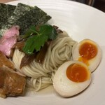 麺処 ほん田 秋葉原本店 - 
