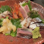 酒場 いっこまっこ - 刺し盛り2人前　1900円外