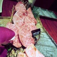 牛兵衛 草庵 池袋西口店 - トモサンカク2200円別。