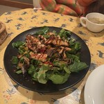 スイッチバック - チキンとルッコラのサラダ