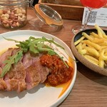 肉とハーブ トラットリア ENTRATA - 