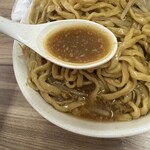 ラーメン荘 歴史を刻め - スープ