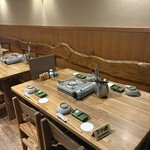 しゃぶしゃぶ もり島 - 店内は綺麗で居心地良いです♪