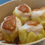 晶華軒 - アワビ乗せ豚肉焼売