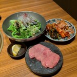 中目黒焼肉 登牛門 - 