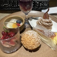 TERRACE & DINING ZERO - 