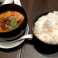 四川料理 龍の子 - 