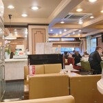 シュベール - 店内