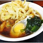 みのがさ - かき揚げ天そば+生玉子　420円+50円　色白なお蕎麦がイイ！…のにその写真は無いという…　