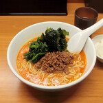 ふうりゅう - 担々麺1,050円、わかめ100円
