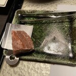 深雪温泉 - 甲州牛はヒマラヤ岩塩で