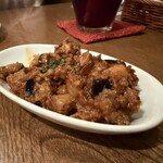 タパタパタパス - ナスのピリ辛トマト煮