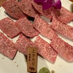 A5仙台牛焼肉 肉豊作 - 