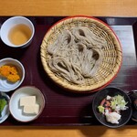 岩戸屋 - 料理写真:ざるそば　950円