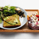 TREE by NAKED - アボカドトーストランチセット