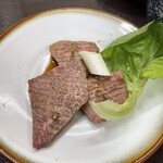 スタミナ苑 - これで「赤身」？！