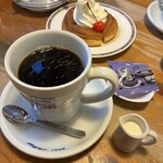 コメダ珈琲店 - たっぷりコメダブレンド珈琲とミニシロノワール