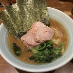 横浜家系らーめん 五十三家 - 料理写真:
