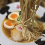 彩色ラーメンきんせい - 味玉入り極みの醤油