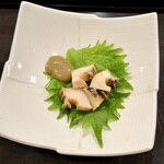 鮨 喜一 - 蒸し鮑 肝ソース