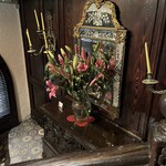 Amigo Restaurant - ところどころに生花が飾ってあるのもお気に入り