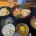 ひもの屋 新木場総本店 - 