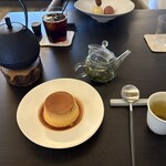 エヴァム・エヴァ・ヤマナシ・アジ - 