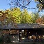 エヴァム・エヴァ・ヤマナシ・アジ - 