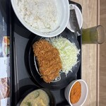 松のや 佐倉白銀店 - 朝の豚カツ定食590円