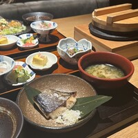 ダイナミックキッチン＆バー 響 中之島フェスティバルプラザ店 - 